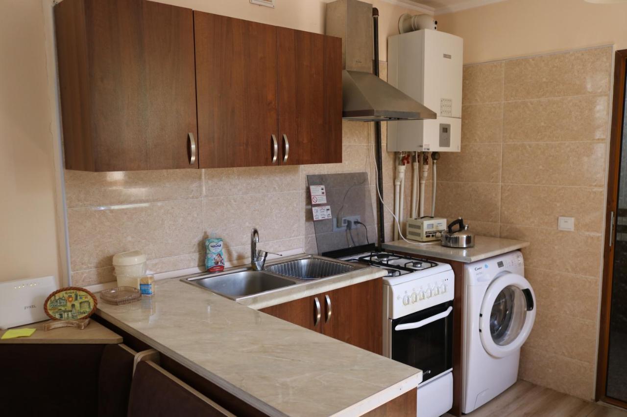 Villa Shamakhyan Dilijan Exteriör bild