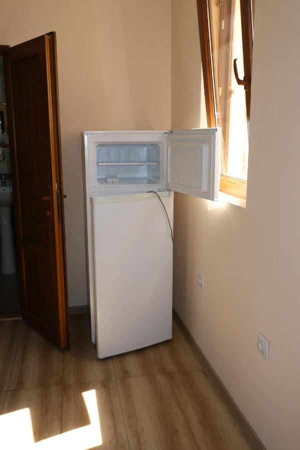 Villa Shamakhyan Dilijan Exteriör bild